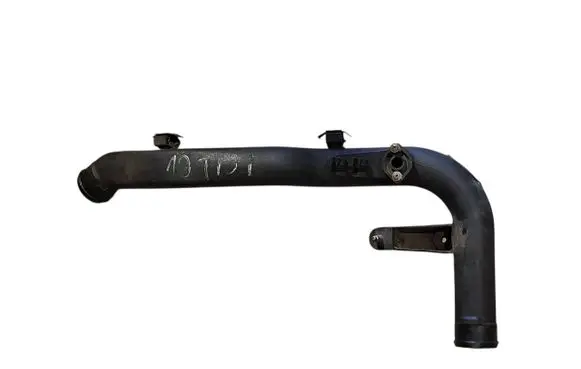 Volkswagen PASSAT B5 Intercooler hose/pipe 8D0145840S 8E0145762C