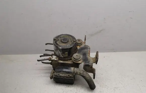 KIA Cerato ABS Pump 956002F000 589202F000