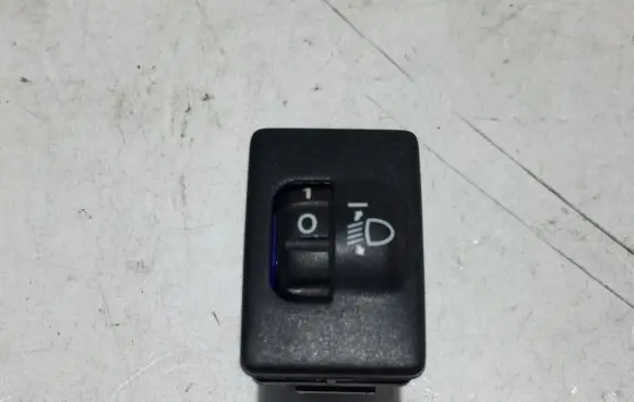 Toyota Yaris Headlight level height control switch 841520D090