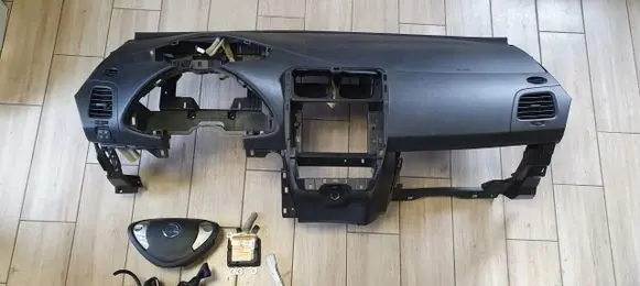 Nissan Leaf I (ZE0) Rear door airbag 98820