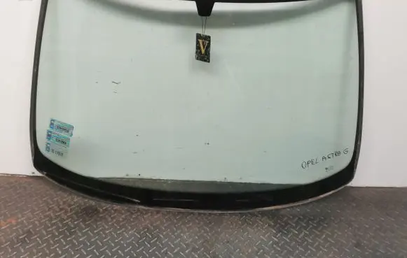 Opel Astra G Front windscreen/windshield window 