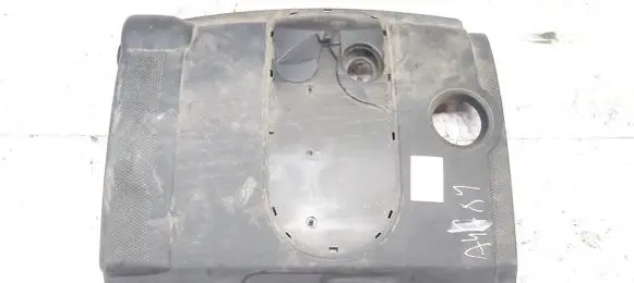 Volkswagen Jetta V Engine cover (trim) 03c129607