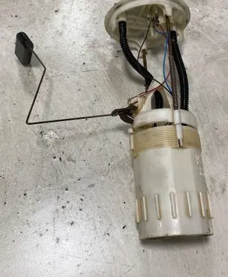 Opel Movano A In-tank fuel pump 8200096476B 5G10571