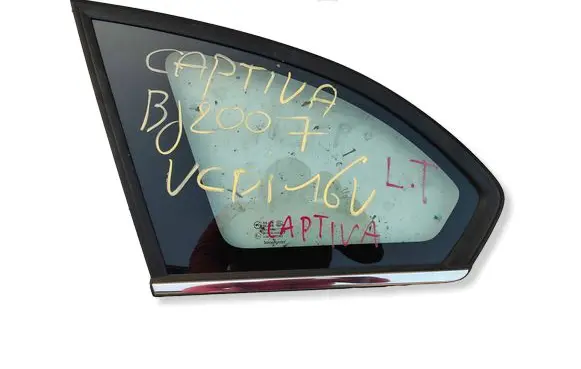 Chevrolet Captiva Rear side window 96622512