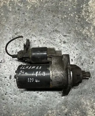 Seat Alhambra (Mk1) Starter motor 0001121022
