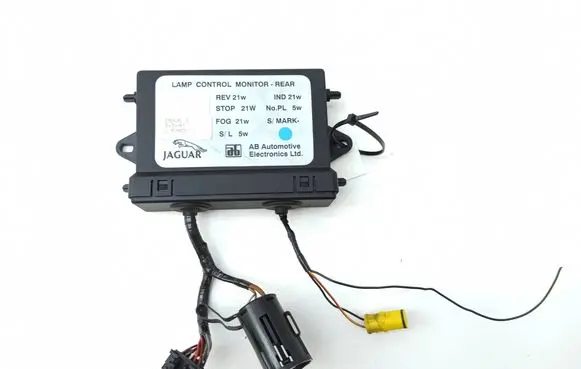 Jaguar XJ X40 Light module LCM DBC10922 90889148