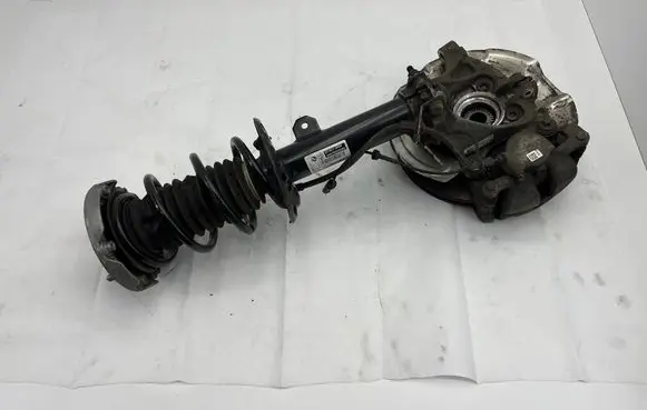 BMW 1 F40 Front wheel hub spindle knuckle 6876646 6899672
