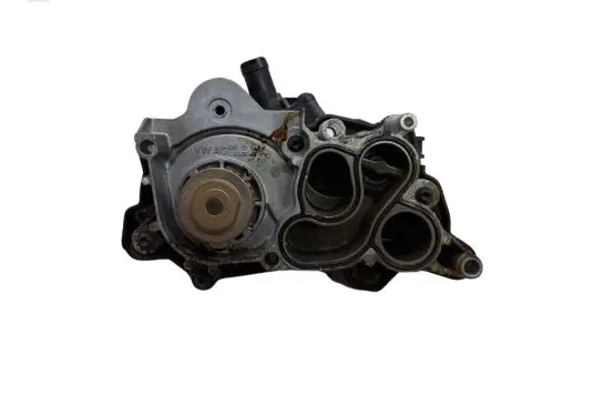 Volkswagen Jetta VI Water pump 04E121600AD 04E121042A