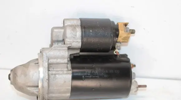 Audi A4 S4 B6 8E 8H Starter motor 06B911023 0001107073