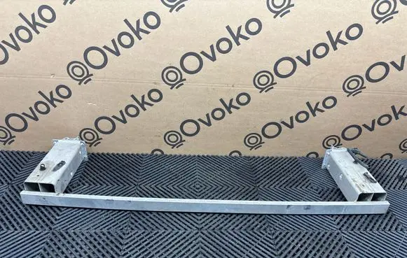 Volvo XC90 Front bumper cross member 31387240