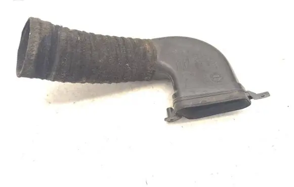 Audi A4 S4 B6 8E 8H Air intake duct part 8E0129604F