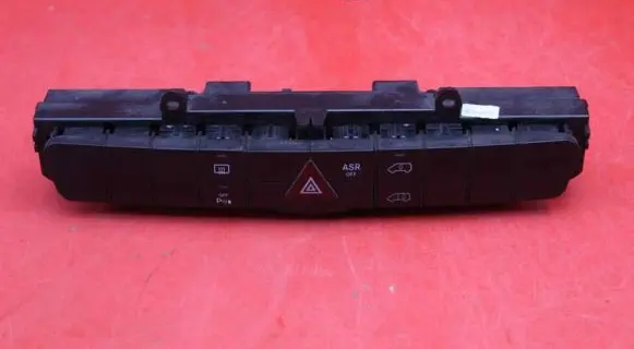Mercedes-Benz Sprinter W906 Hazard light switch A9068701310
