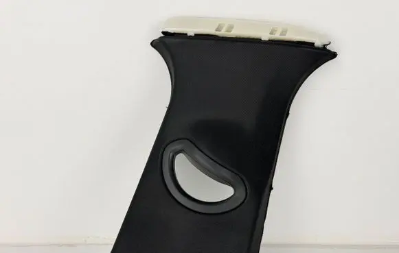 BMW i4 (B) pillar trim (top) 8096442 00001550V002