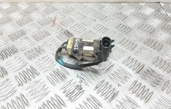 Toyota Corolla E120 E130 Coolant fan relay 2468103536