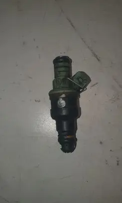 BMW 5 E39 Fuel injector 0280150415 RAM274567