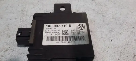 Volkswagen Golf V Alarm control unit/module 1K0907719B
