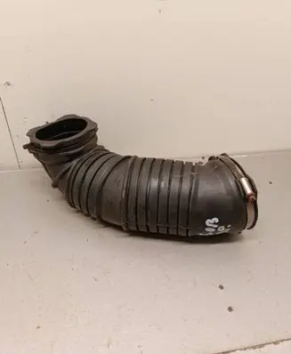 Audi A8 S8 D3 4E Air intake hose/pipe 07C129628G CB416663