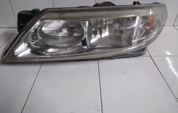 Renault Laguna II Headlight/headlamp 8200002845 89004939