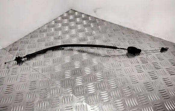 Opel Astra G Throttle cable 90530812JJ