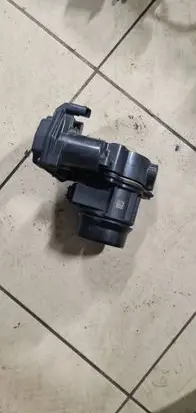 BMW 5 F10 F11 Throttle valve 8512452 02120 A2C80221201