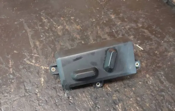 Volkswagen PASSAT B5.5 Seat control switch 3B0959765 03484000