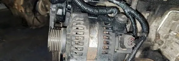 Ford Focus Generator/alternator 3m5t10300pc 30667067