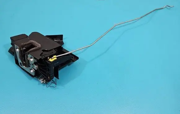 Dacia Sandero III Front door lock 805035308RB IMPRK1515080