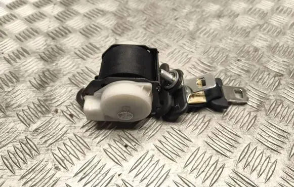 Mazda 6 Middle seatbelt (rear) T86247T 0024061