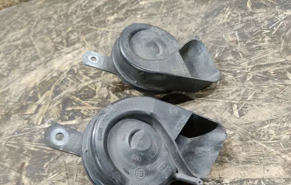Mercedes-Benz CL C215 Horn signal