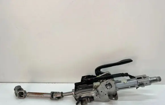 Steering wheel axle set