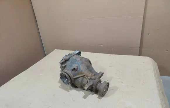 BMW 5 E60 E61 Rear differential 757047402