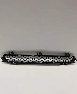 BMW X3 F25 Front bumper lower grill 7210466 51117210466
