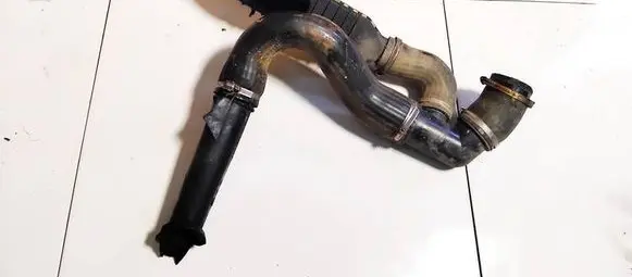 Engine oil radiator