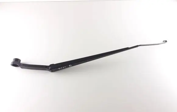 Front wiper blade arm