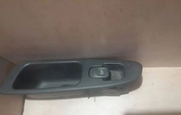 Volvo S40, V40 Electric window control switch 30889759 00W346