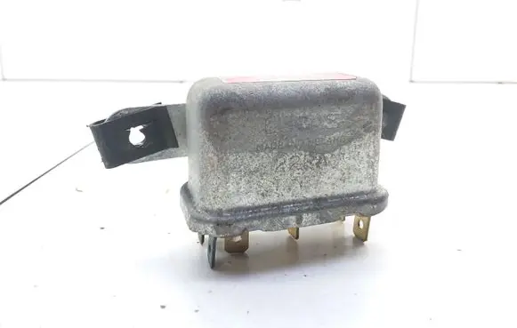 Jaguar XJS Hazard warning light relay 33397A 22RA