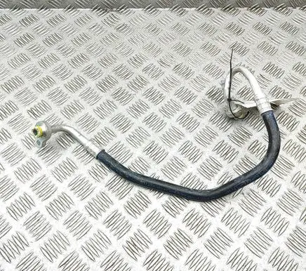 Volvo XC90 Air conditioning (A/C) pipe/hose 32400319