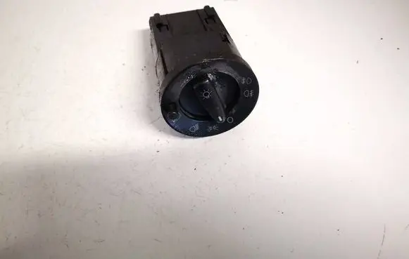 Skoda Octavia Mk1 (1U) Light switch 1u0941531a