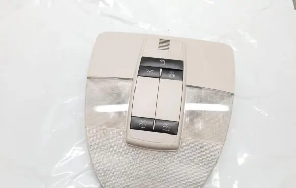 Mercedes-Benz A W169 Other interior light A1698204801
