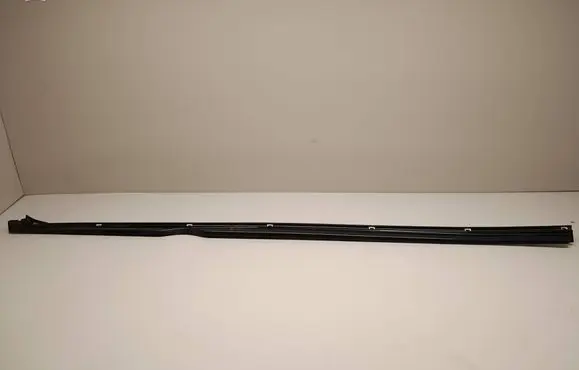 Tesla Model S Other sill/pillar trim element 101221500F