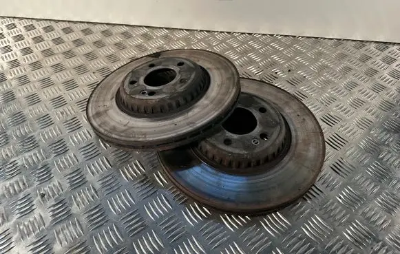 Mercedes-Benz E W213 Rear brake disc A0004230712