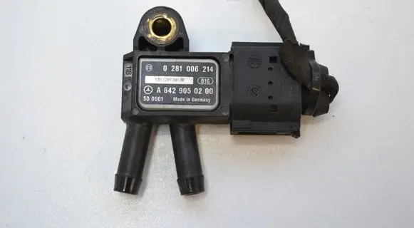 Suzuki SX4 Exhaust gas pressure sensor 0281006214 A6429050200