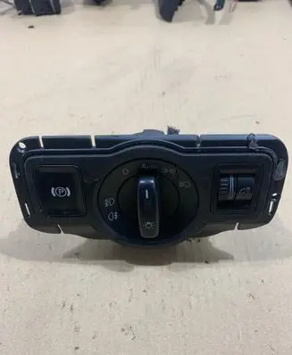 Volkswagen PASSAT B6 Light switch