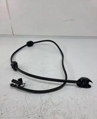 BMW X7 G07 Windshield washer spray nozzle 