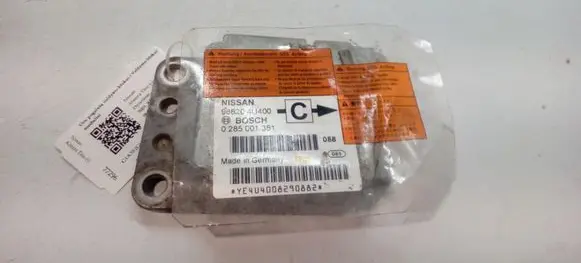 Nissan Almera Tino Airbag control unit/module 988204U400 0285001361