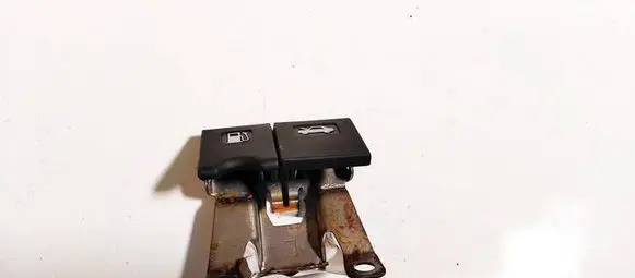 Nissan Note (E11) Engine bonnet (hood) release handle 