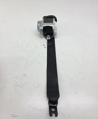 Rear seatbelt