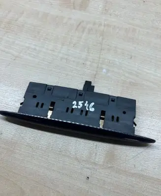Mercedes-Benz E W211 Parking PDC sensor display screen A0015421523
