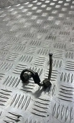 Fuel injector supply line/pipe