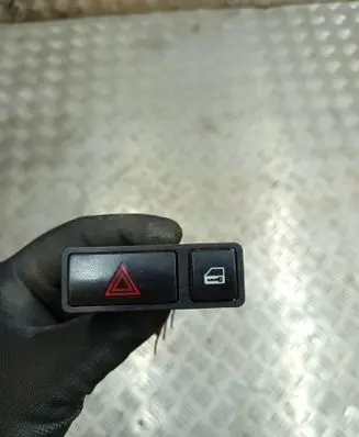 BMW 3 E46 Hazard light switch